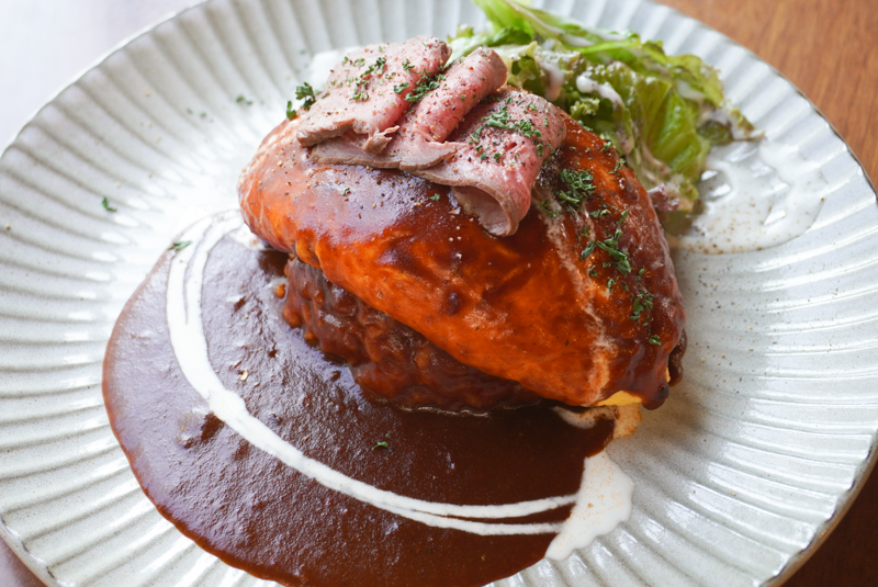 金沢駅前のオムライスとパフェ専門店 胡京komachi