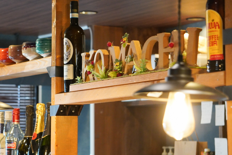 金沢駅前のオムライスとパフェ専門店 胡京komachi