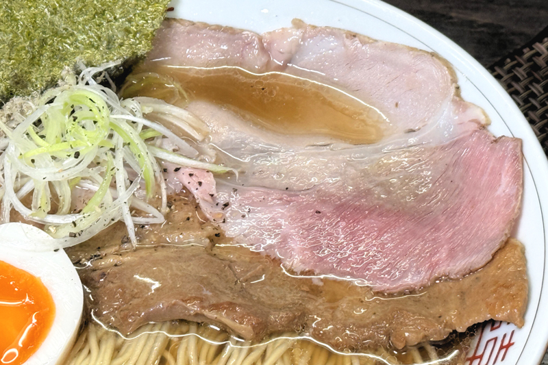 ラーメンと焼肉だわさのあっさり醤油ラーメン