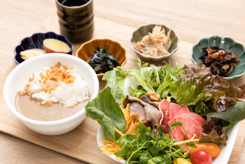 町の踊場 プラントベースカフェ 葉