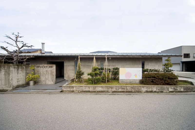 石川県金沢市にある雑貨とカフェ はんなの外観