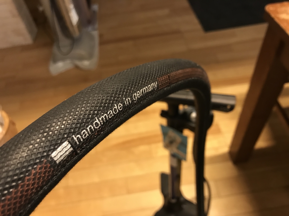 New タイヤ Continental Sprinter Gatorskin が届く 