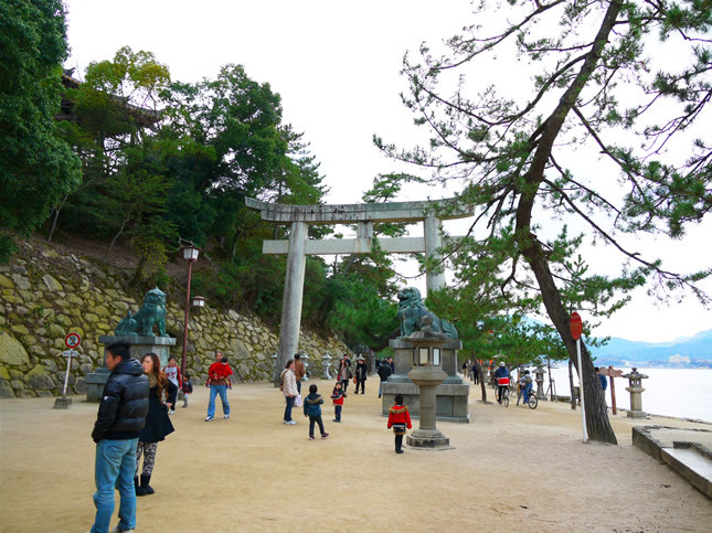 厳島神社01