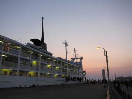 f:id:whalebone:20110430045052j:image f:id:whalebone:20110430045052j:image