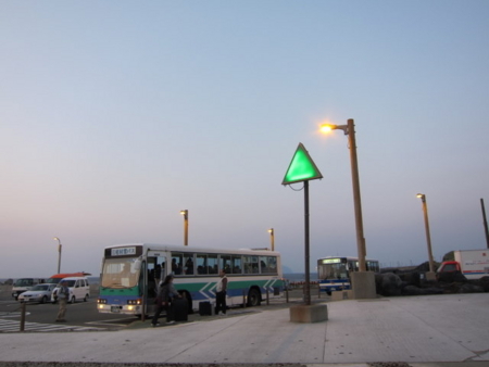f:id:whalebone:20110430045411j:image f:id:whalebone:20110430045411j:image