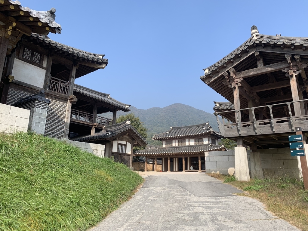 f:id:whiteandpeach:20181028100237j:plain f:id:whiteandpeach:20181028100237j:plain