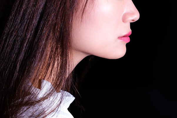 リップグロス塗布