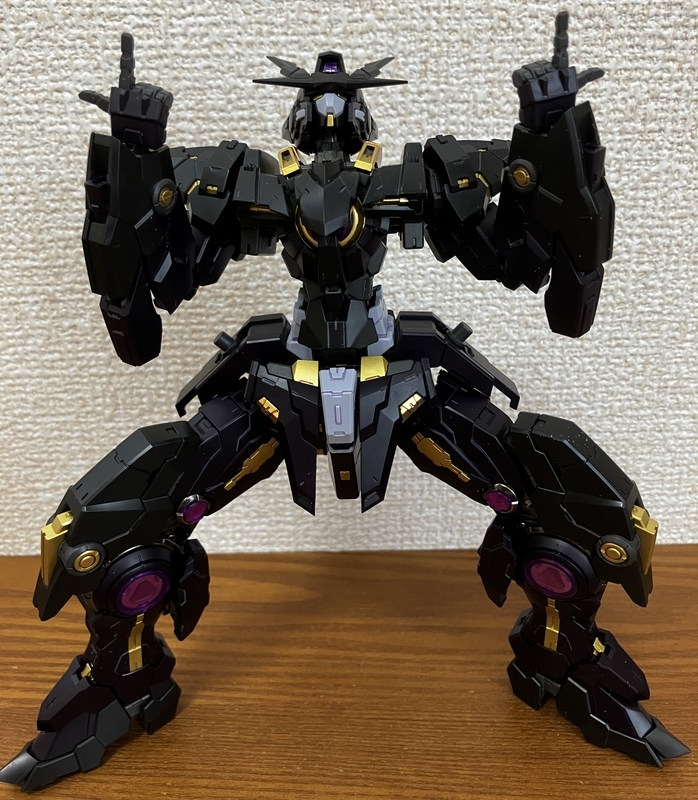 中華プラモ【星墜】制作記③ 手のパーツが多い、武装も多い、プレイ