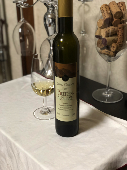f:id:wine-de-hitoyasumi:20181126221427j:plain f:id:wine-de-hitoyasumi:20181126221427j:plain