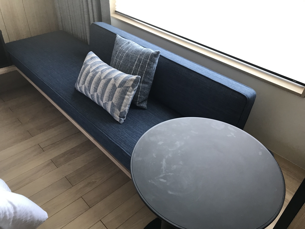 フェアフィールド・バイ・マリオット・栃木もてぎ 3階ダブルルーム ソファ（Marriott & Go）