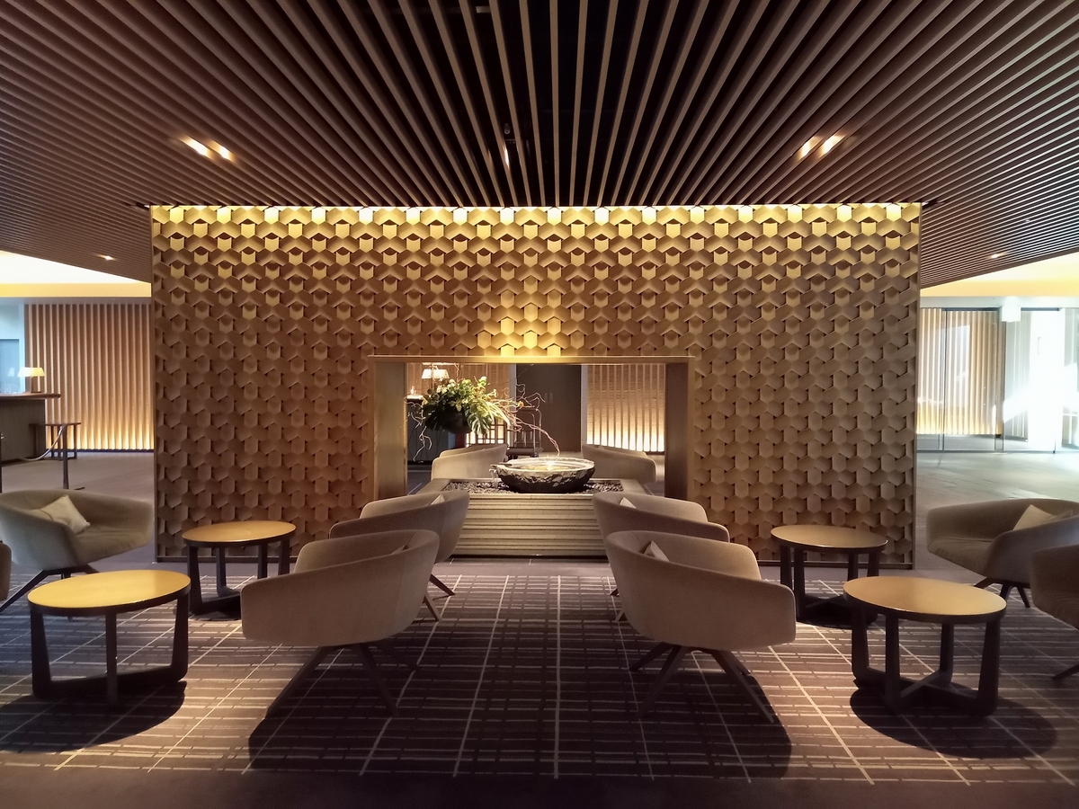 ザ・プリンスさくらタワー東京、オートグラフコレクション ロビーエリア（Marriott & Go）