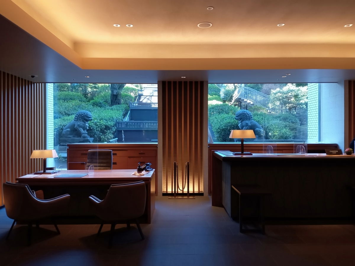 ザ・プリンスさくらタワー東京、オートグラフコレクション レセプション＆ロビーエリア（Marriott & Go）