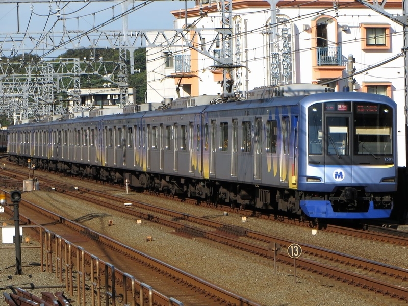 横浜高速鉄道Y500系 Y501編成 - 海峡を越えた先には