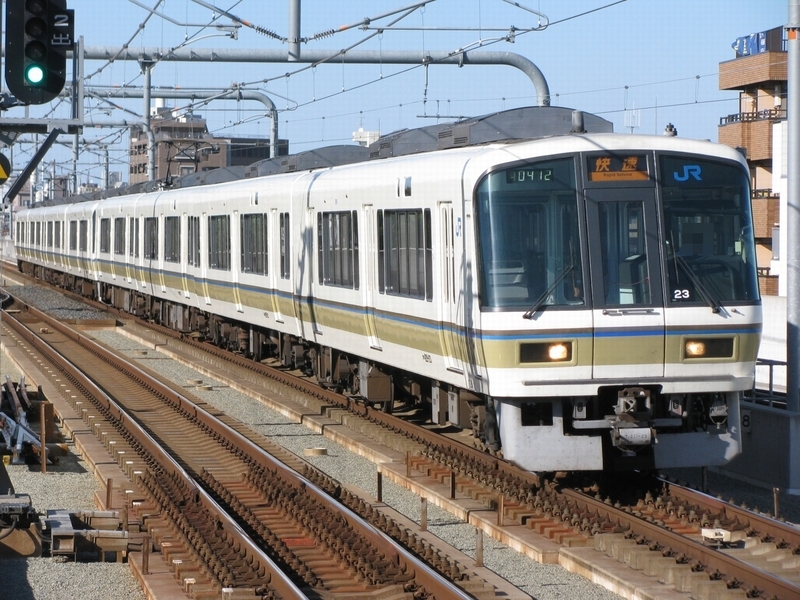 221系 23編成 (奈良電車区所属) - 海峡を越えた先には