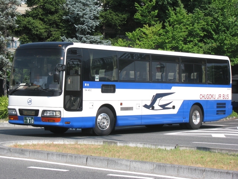 JRA バス 640px-Chugoku_JR_Bus_-