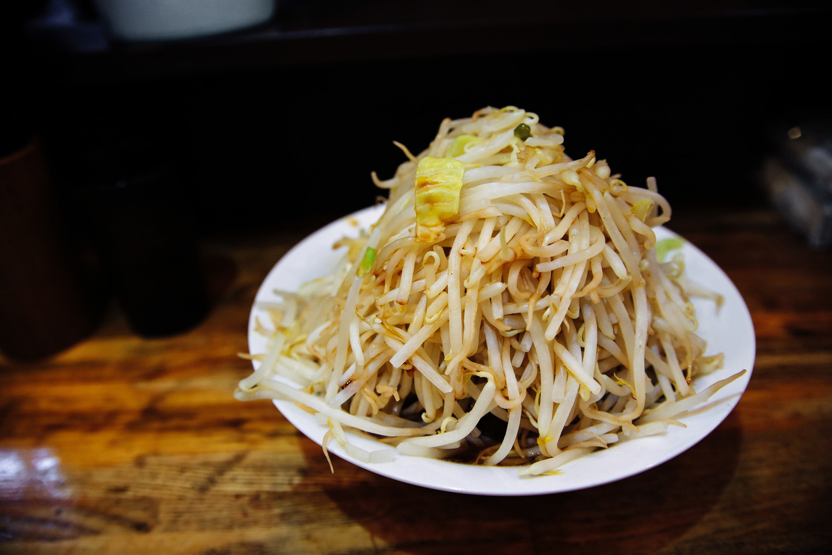 もやしマシマシラーメンのフリー画像（写真）