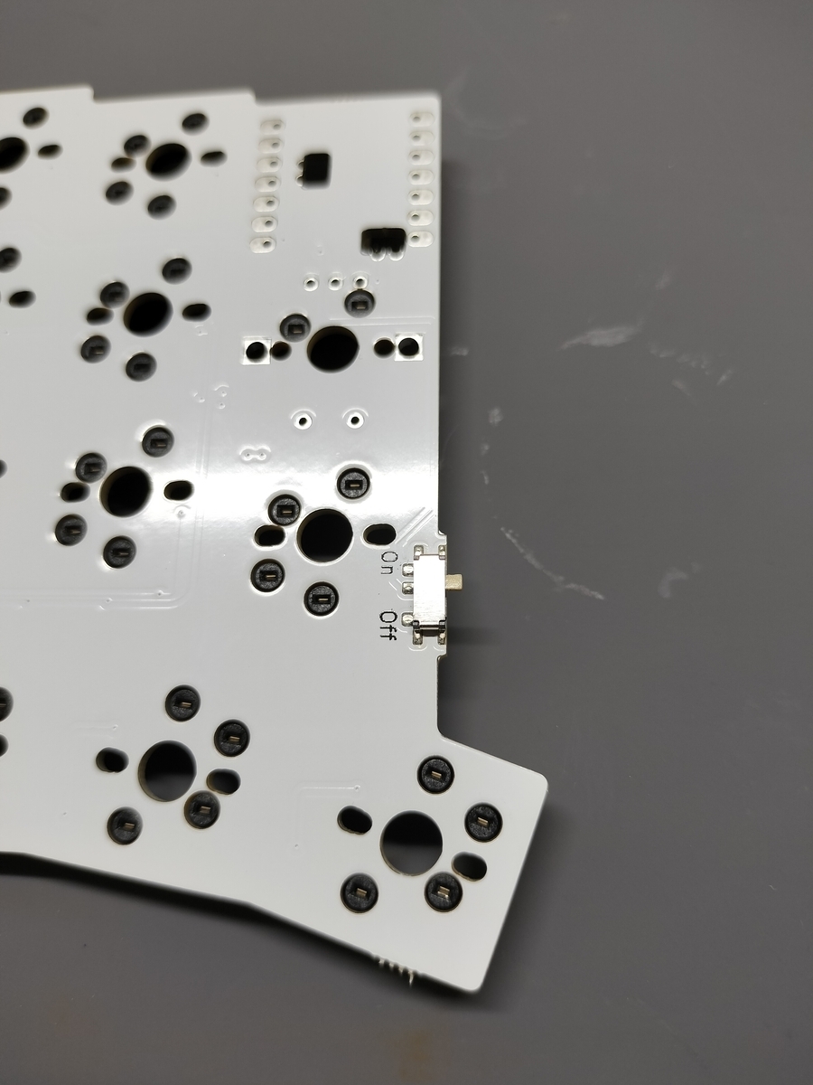 roBa 無線化Keyball導入 - 変態を目指す技術者のメモ帳