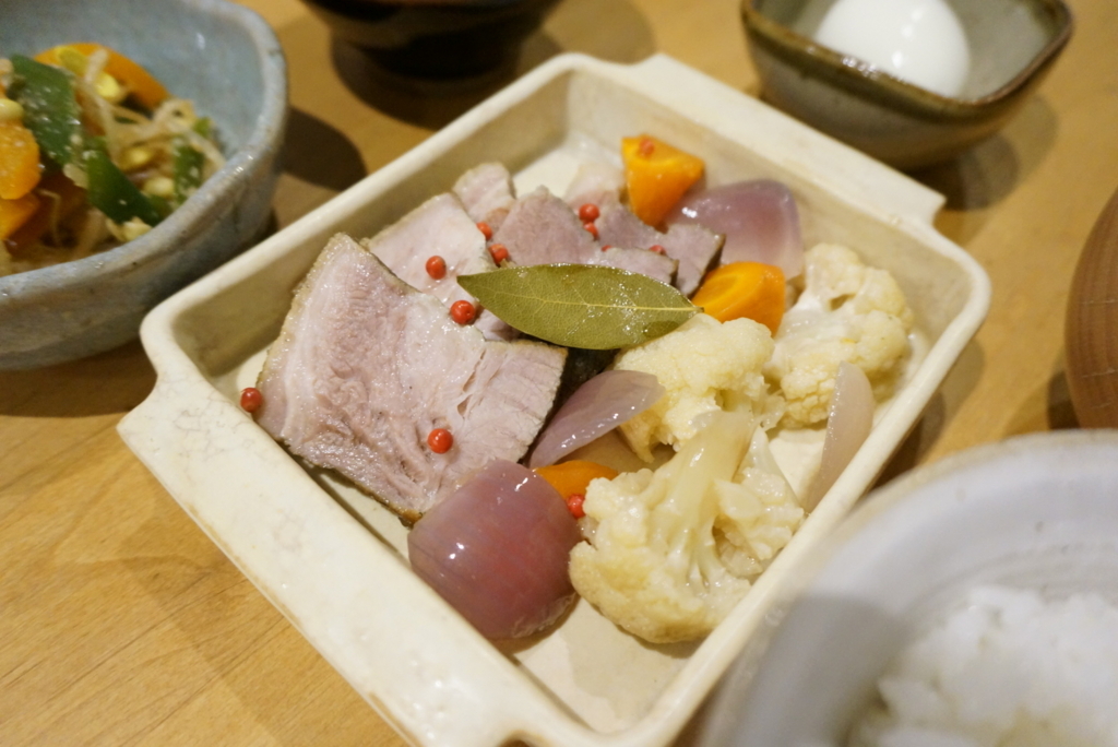 f:id:withTora:20180611132453j:plain f:id:withTora:20180611132453j:plain