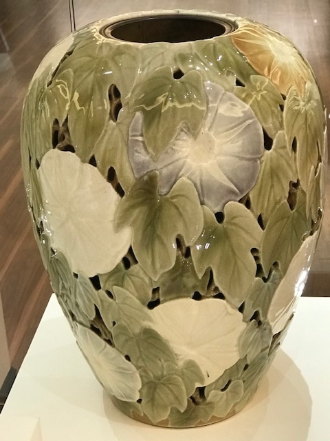 錦光山造 花瓶 骨董 花入 花器 陶器 時代物 貴重 大日本錦光山造之 色絵盛上花図花瓶 - 古好屋