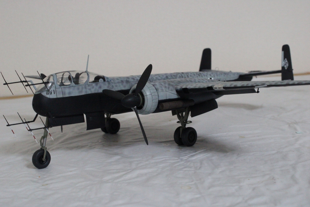 1/48 ドイツ空軍 ジェット夜間戦闘機 2個セット 1/48 メッサーシュミットMe262 A-2a ケッテンクラート牽引セット