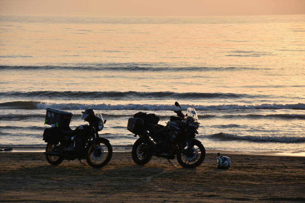 f:id:worldwalk-motorcycle:20170803133457j:plain f:id:worldwalk-motorcycle:20170803133457j:plain
