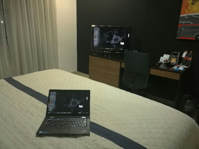 ワイヤレスディスプレイアダプター