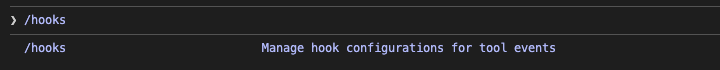 Claude Codeに `/hooks` を入力しているスクリーンショット