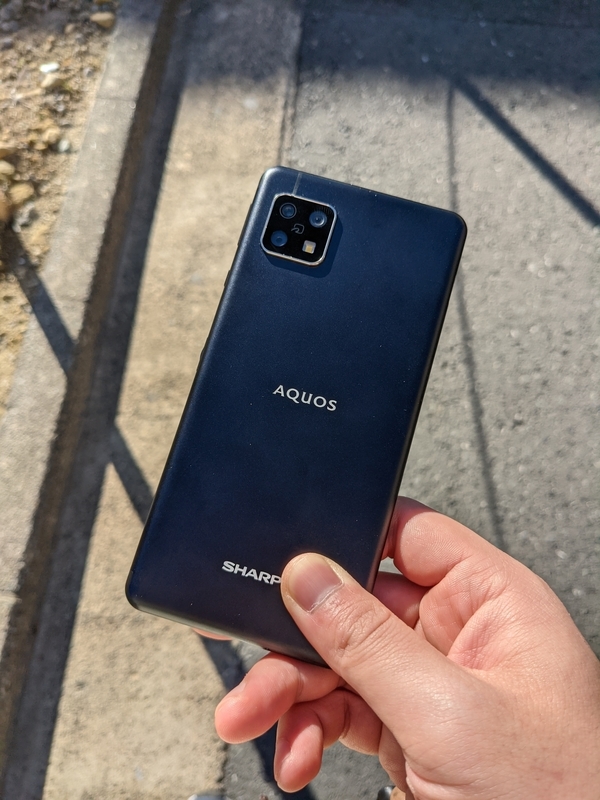 AQUOS sense4 SH-M15 ブラック