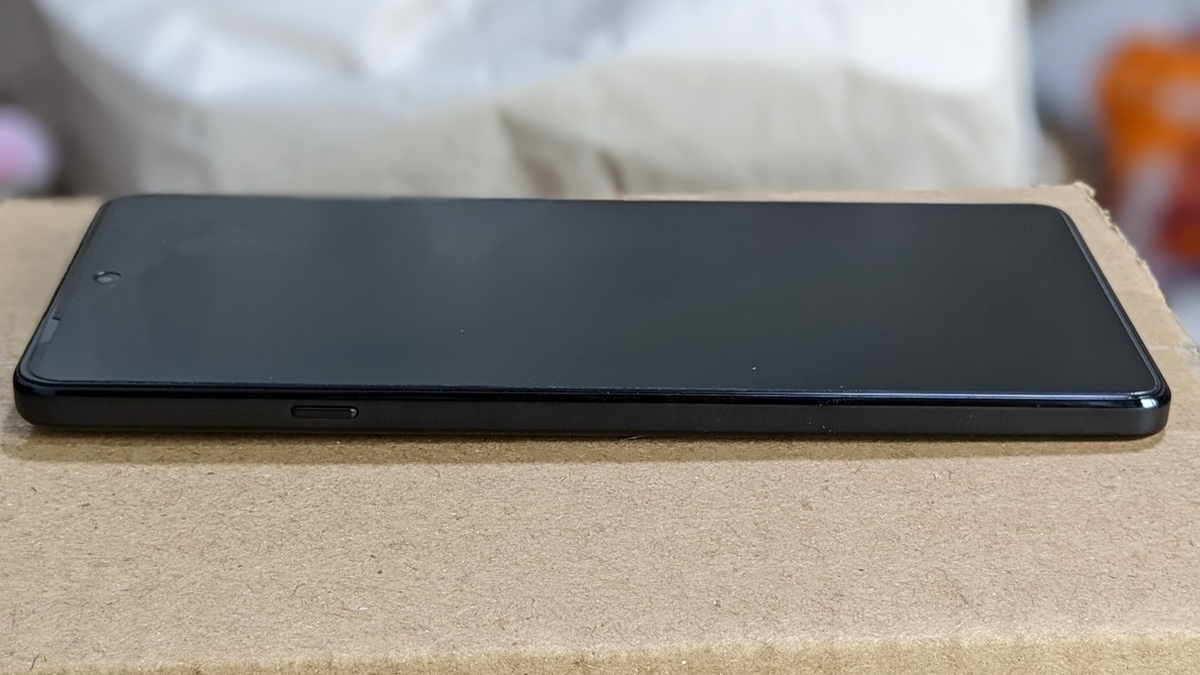 Motorola Edge 20 レビュー【ジェネリックNothing Phone】 - ROM焼き試験場
