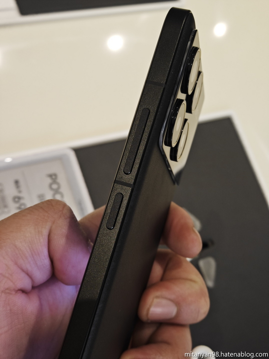 渋谷のXiaomiポップアップストアでPOCO F6 Proの実機を見たら