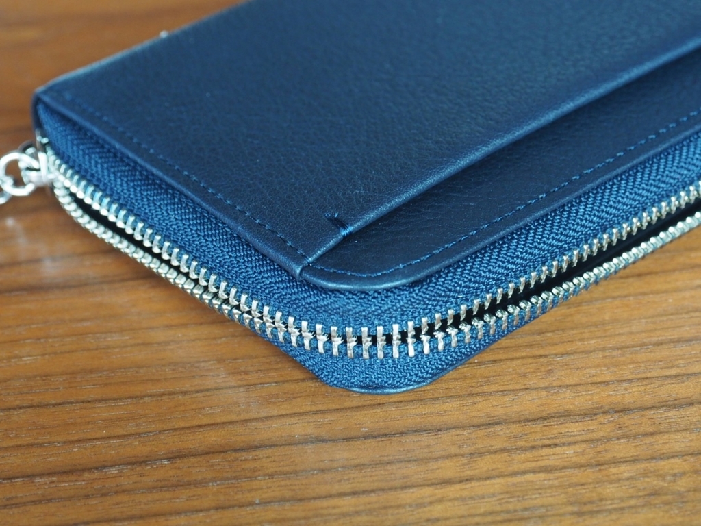 レビュー】土屋鞄 クラルテ・フリンジロングウォレット - ローマパリ