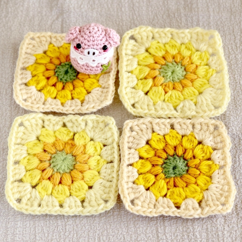 あみぐるみ　お正月飾リ　ぶたさん　【ゆっこ】 ハンドメイド 増補改訂版 かぎ針編みで2サイズ楽しめる! 干支のあみぐるみとお正月こ