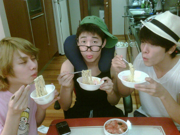 f:id:xiang-li:20120321060301j:image f:id:xiang-li:20120321060301j:image