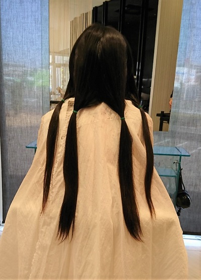小2長女がヘアドネーションに挑戦 ロングヘアをバッサリ切って初めてのショートボブに アラフィフママの雑記ブログ 小2長女がヘアドネーションに挑戦 ロングヘアをバッサリ切って初めてのショートボブに アラフィフママの雑記ブログ