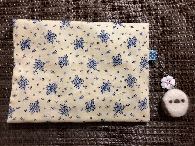 ポーチ裏側 モカリーナさんの作品