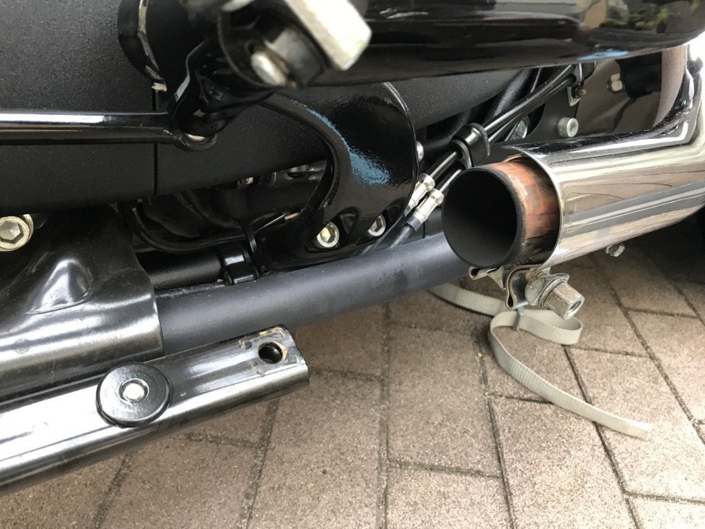 スポーツスター・ロードスターのマフラーを交換してみたけど大変だった