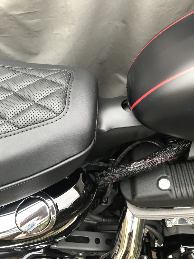 H-D スポーツスター XL1200C 純正シート ウェビックガレージセール | ハーレー ☆ スポーツスター