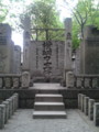 横綱力士碑