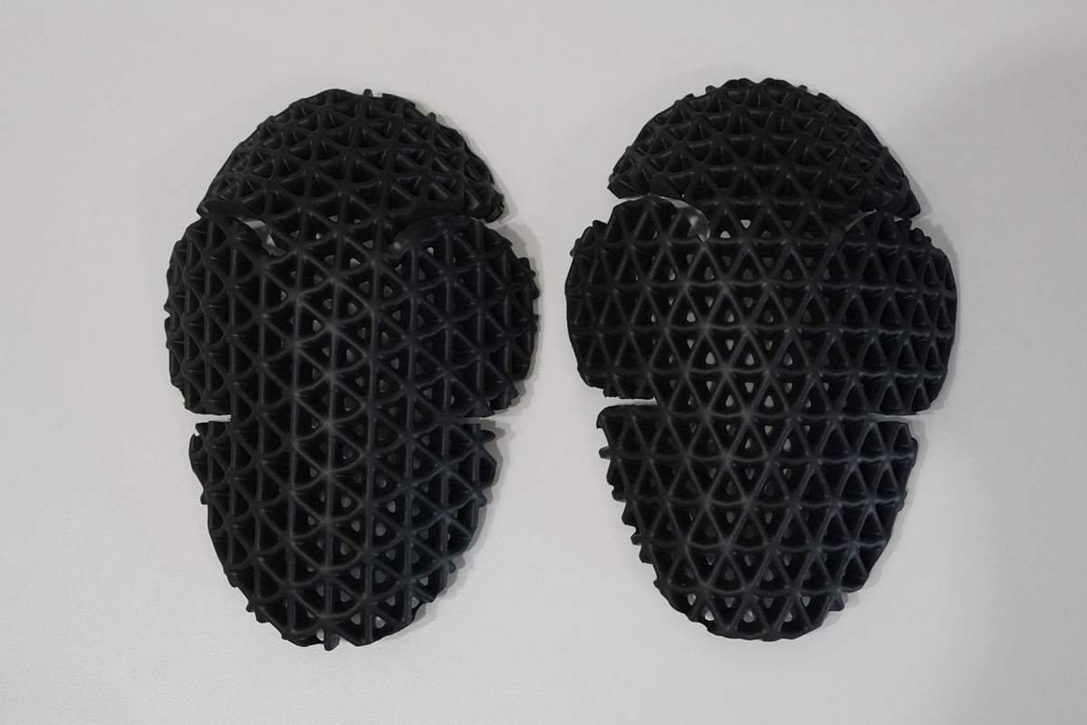 KUSHITANI（クシタニ） K-1967 エクスパンドウインドカットパンツ