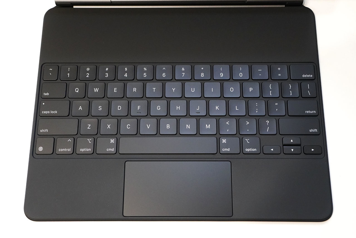 アップル純正 iPad 第10世代 マジックキーボードフォリオ US配列 iPad (第 10 世代) 用 Magic Keyboard Folio を設定して使う
