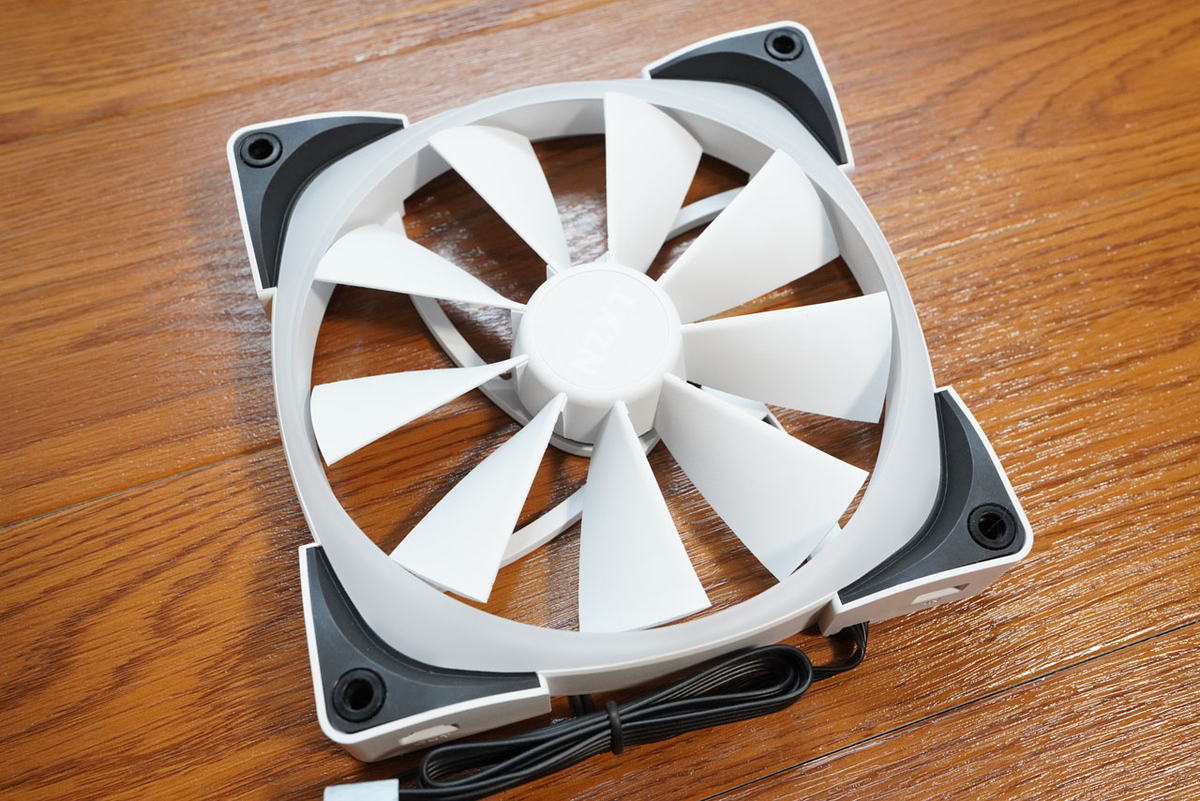 NZXT KRAKEN Z63 RGB 簡易水冷クーラー レビュー - 買ってから考える