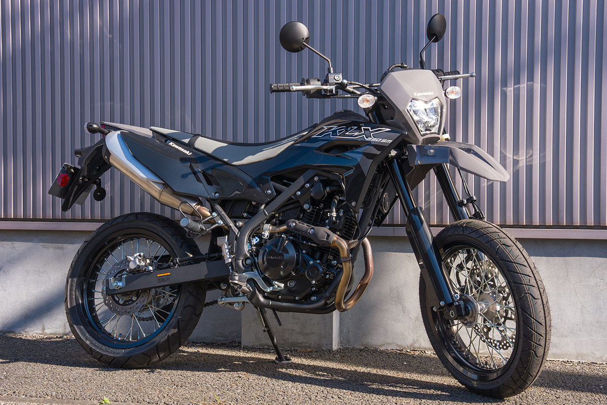 カワサキ KLX230SM 2026年モデル レビュー - 買ってから考える