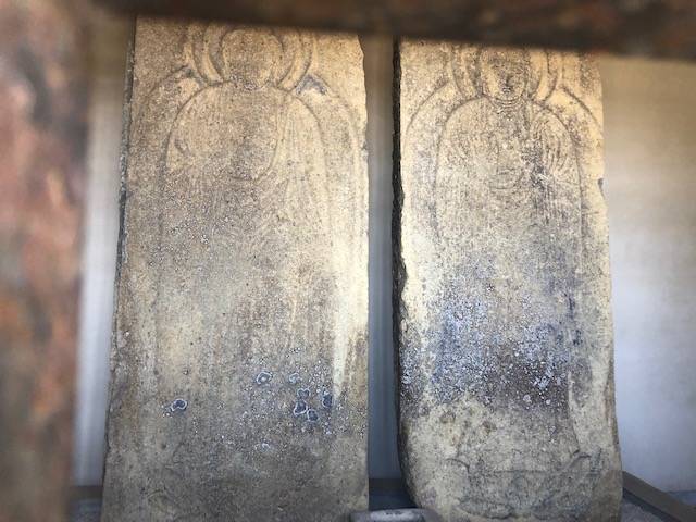 金屋の石仏アップ写真 金屋の石仏