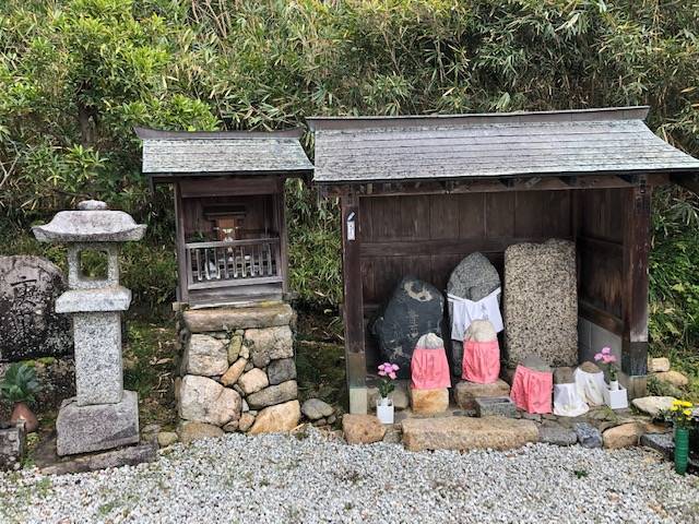 海拓榴市観音堂とお地蔵さん 海拓榴市観音堂