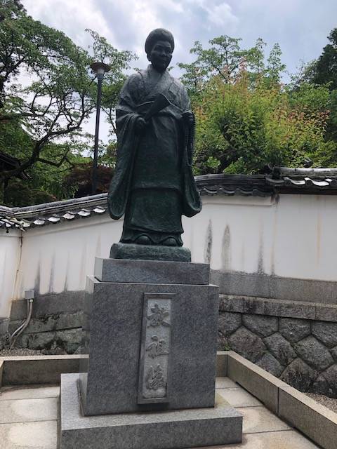 霊山寺