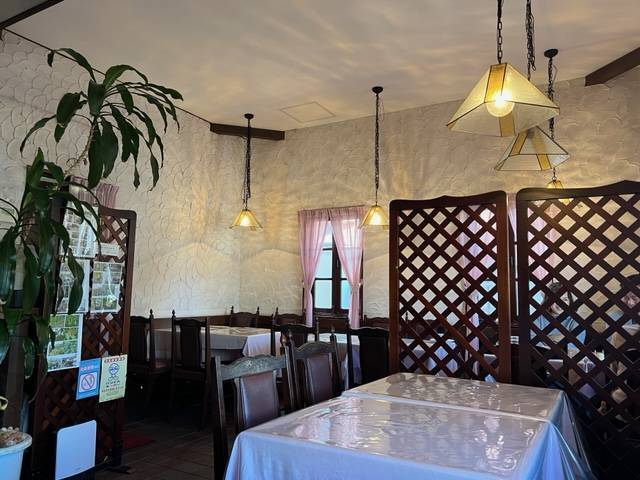 イタリア料理店「マミ」