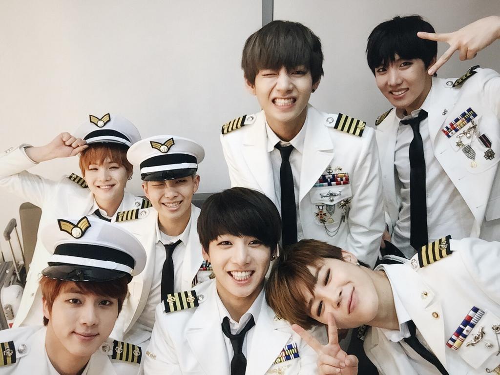 防弾少年団(BTS) - SUM BTS (防弾少年団)、最新ALで3度目の全米1位獲得 1年以内での達成
