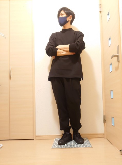 値下　2色2枚セット　ブラッシュドジャージーモックネックT ユニクロU新作ブラッシュドジャージーモックネックTの大人が買うべき理由