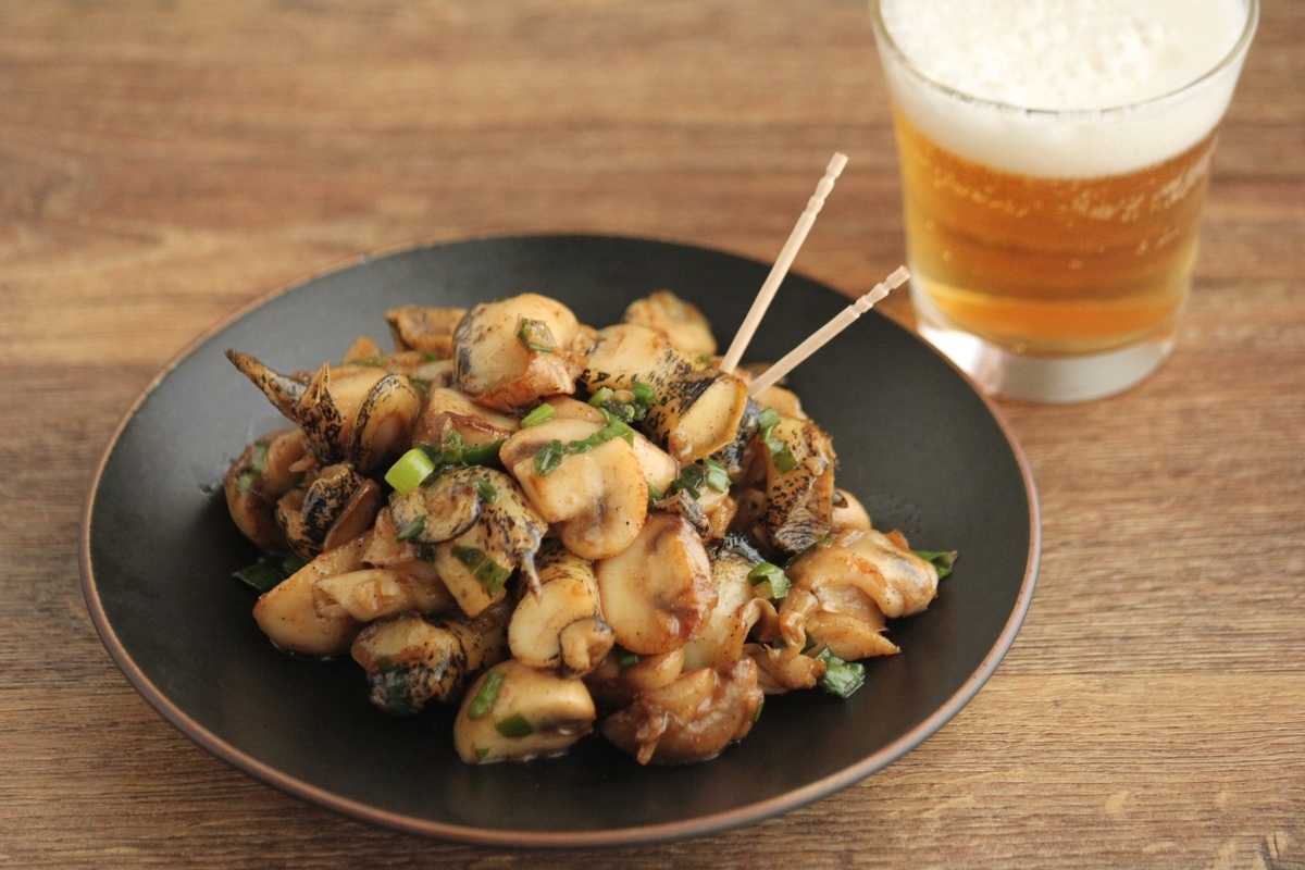 空目レシピ つぶ貝の花椒エスカルゴバター風 がビールのアテに最高です 山本リコピン メシ通 ホットペッパーグルメ