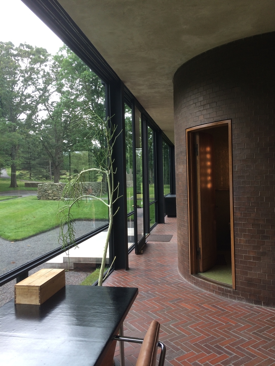 417 二つのガラスの家_Mies and P.Johnson(1) ysag.blog 417 二つのガラスの家_Mies and P.Johnson(1) ysag.blog